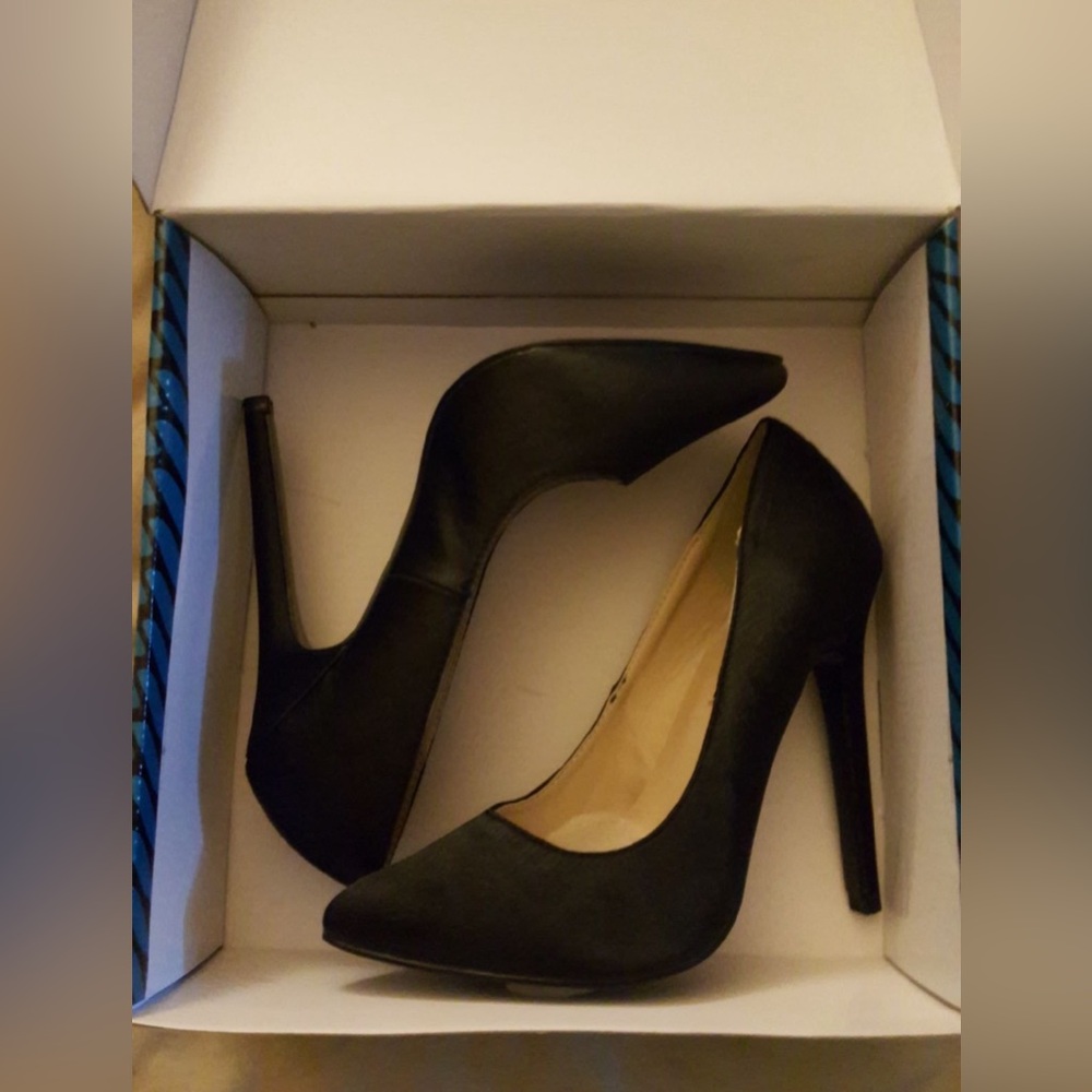 NIB Sexy Devious Brand Black High Heel Party Club Rave. Festival Party Shoe